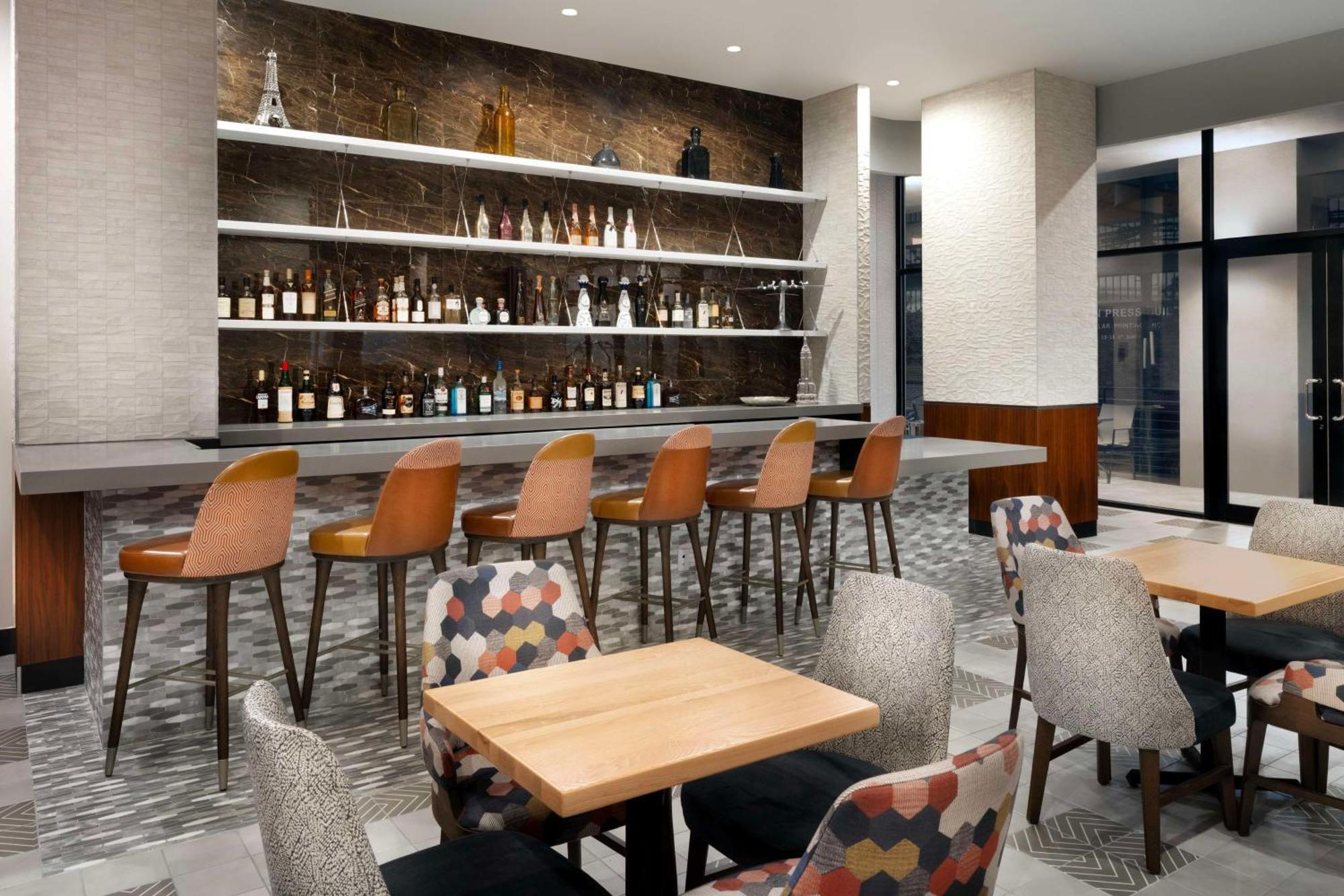 Doubletree By Hilton Long Island City, Ny New York Eksteriør billede
